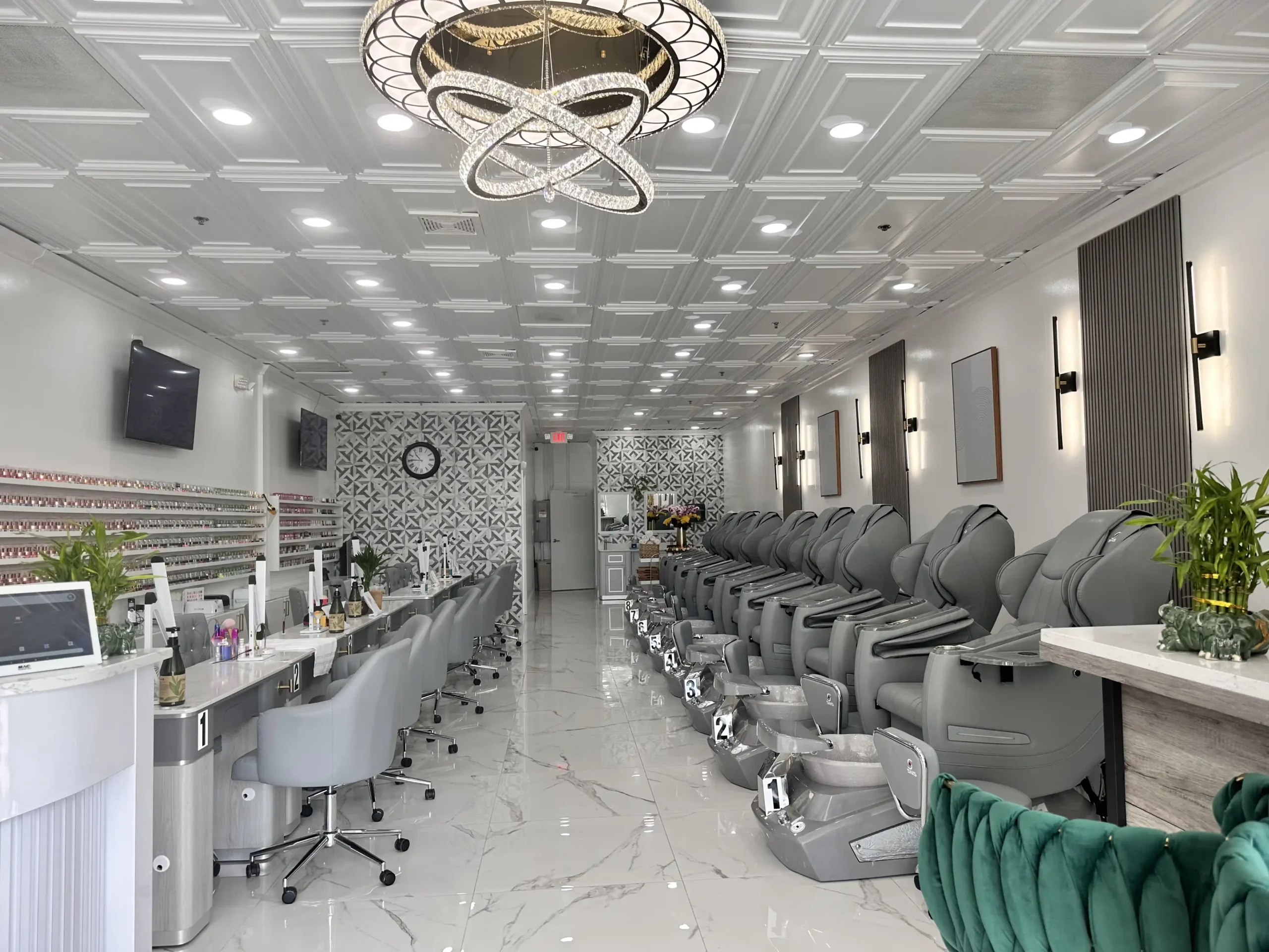 pedicure chair silver