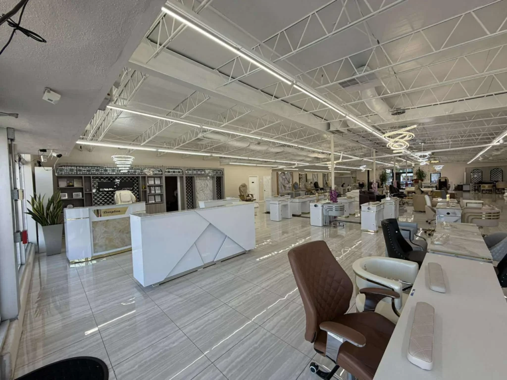 showroomSNSinside3